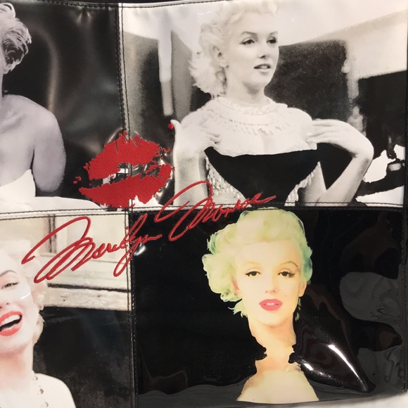 Marilyn Monroe Ashley M Zippered TOTE. “Unique” - Picture 13 of 16